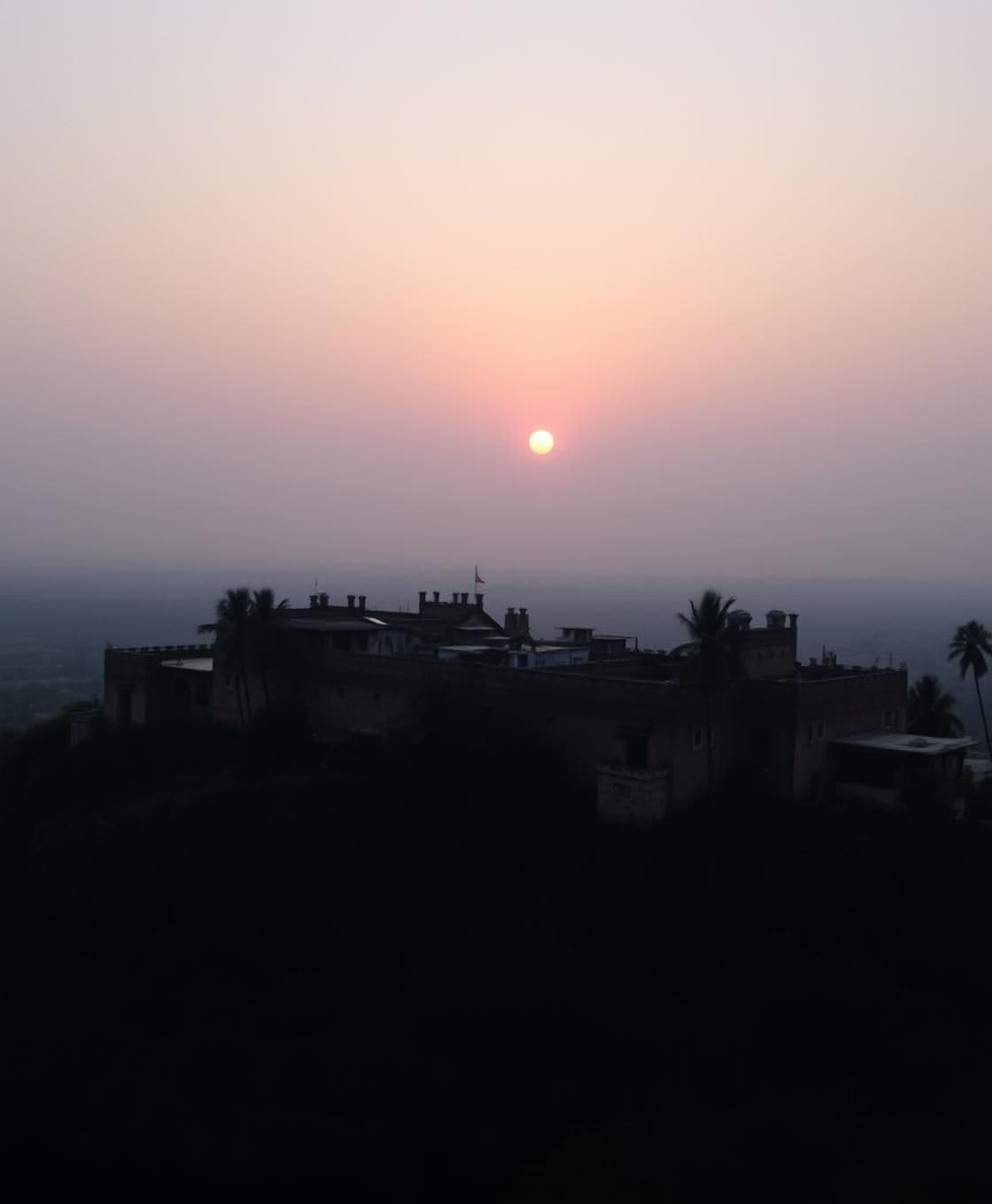 AI generated: They say history is engraved in stones… but some stones also have *screams* trapped in them. One of the most terrifying forts in India — **Bhanगढ** — where even the silence of deat